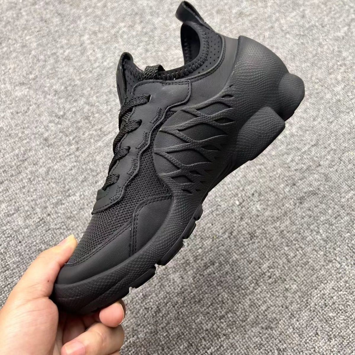 Trendy Luxury Athletic Shoes M - đánh giá và giá Hunting Outdoor Brand